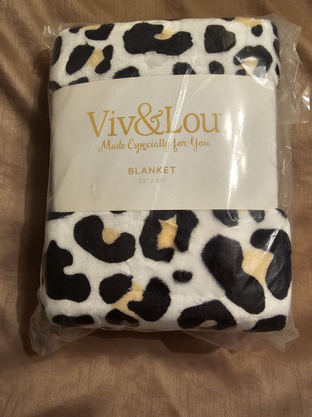 Cream Leopard Print Plush Throw Blanket